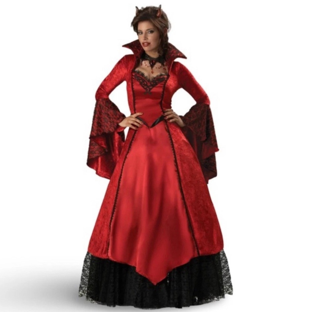 InCharacter Devil’s Temptress | Halloween Costume Women’s Small - Vintage‘07